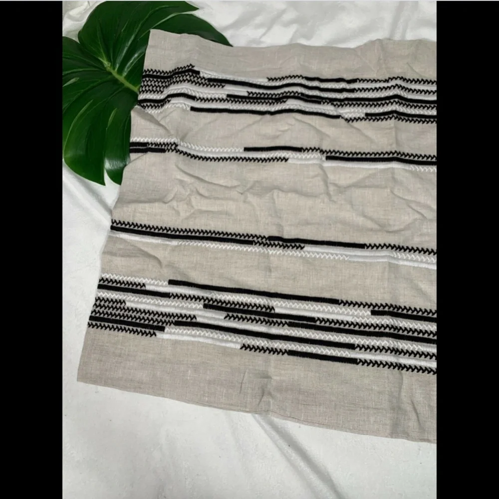 NIB $135 Hotel Collection Global Stripe‎ (1) Linen Standard Sham #238